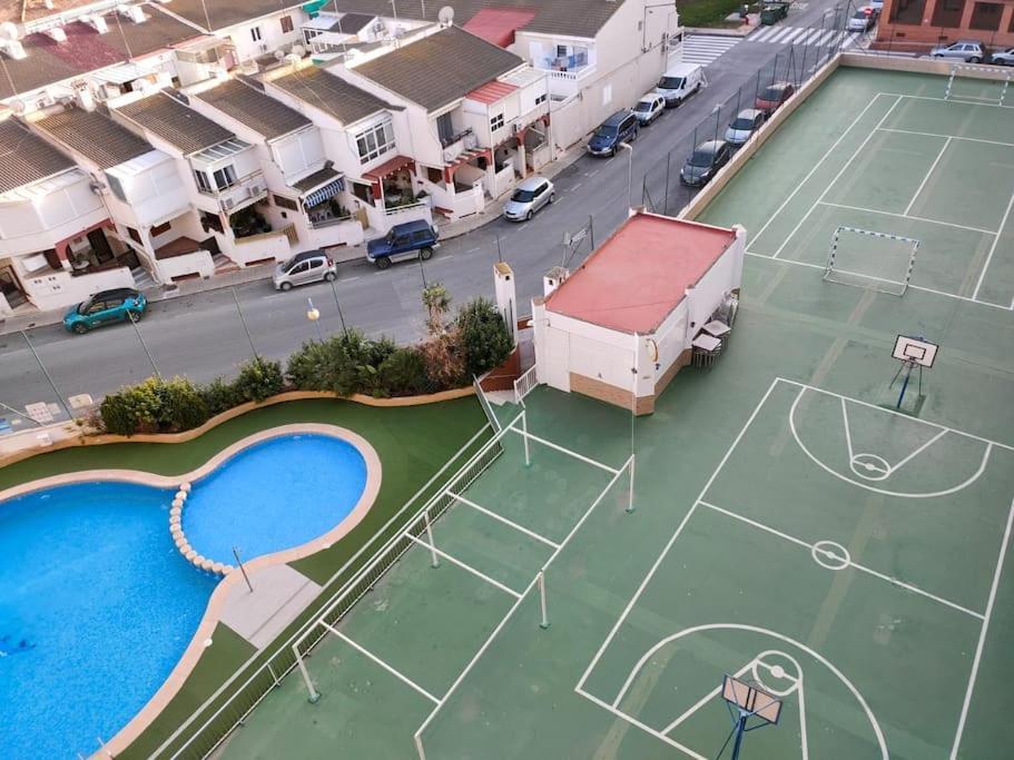 Apartament Flamingo Z Basenem Torrevieja Exterior foto